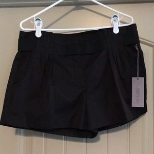 Jennifer Lopez shorts